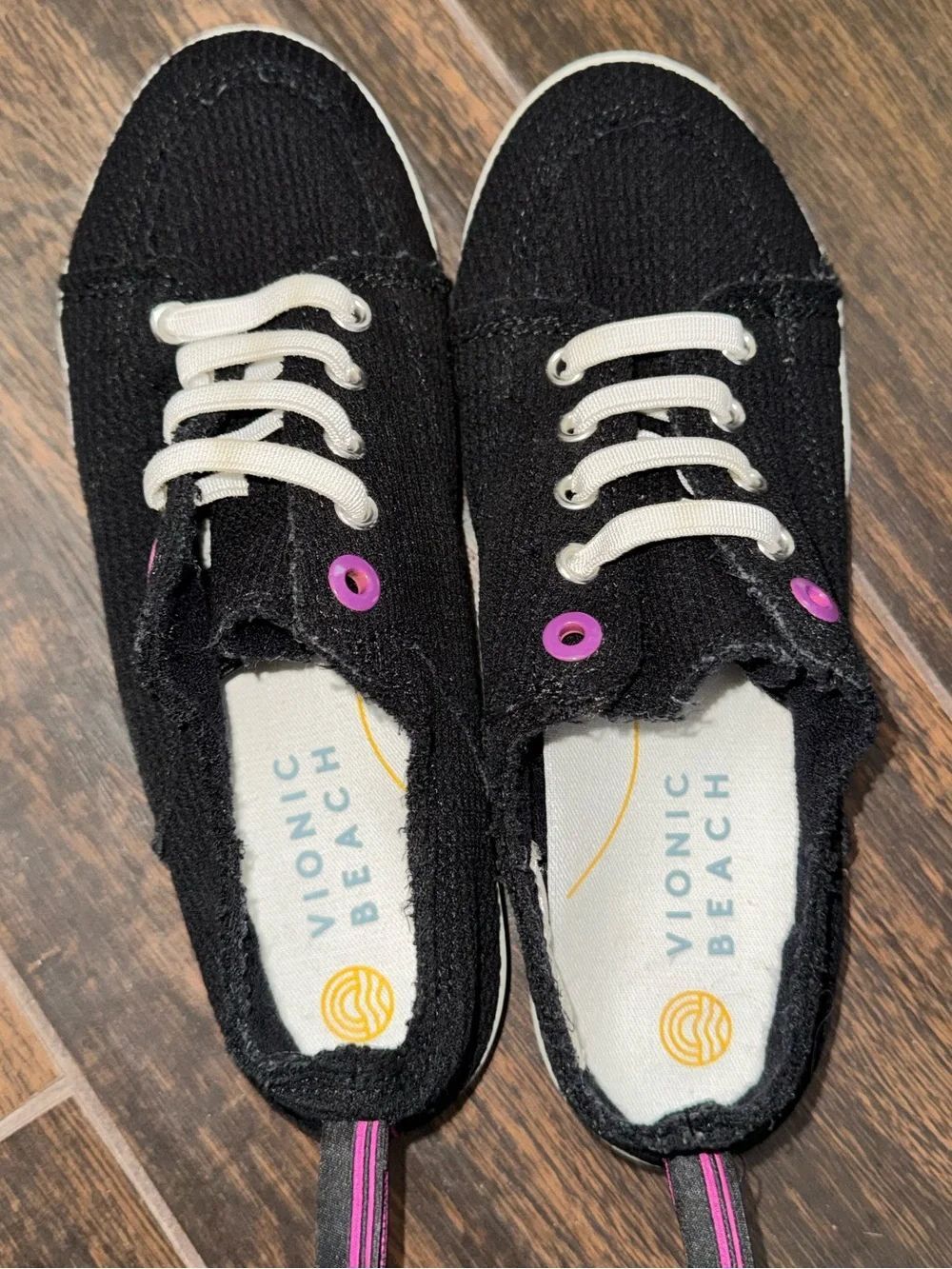 Vionic Pismo Sneaker